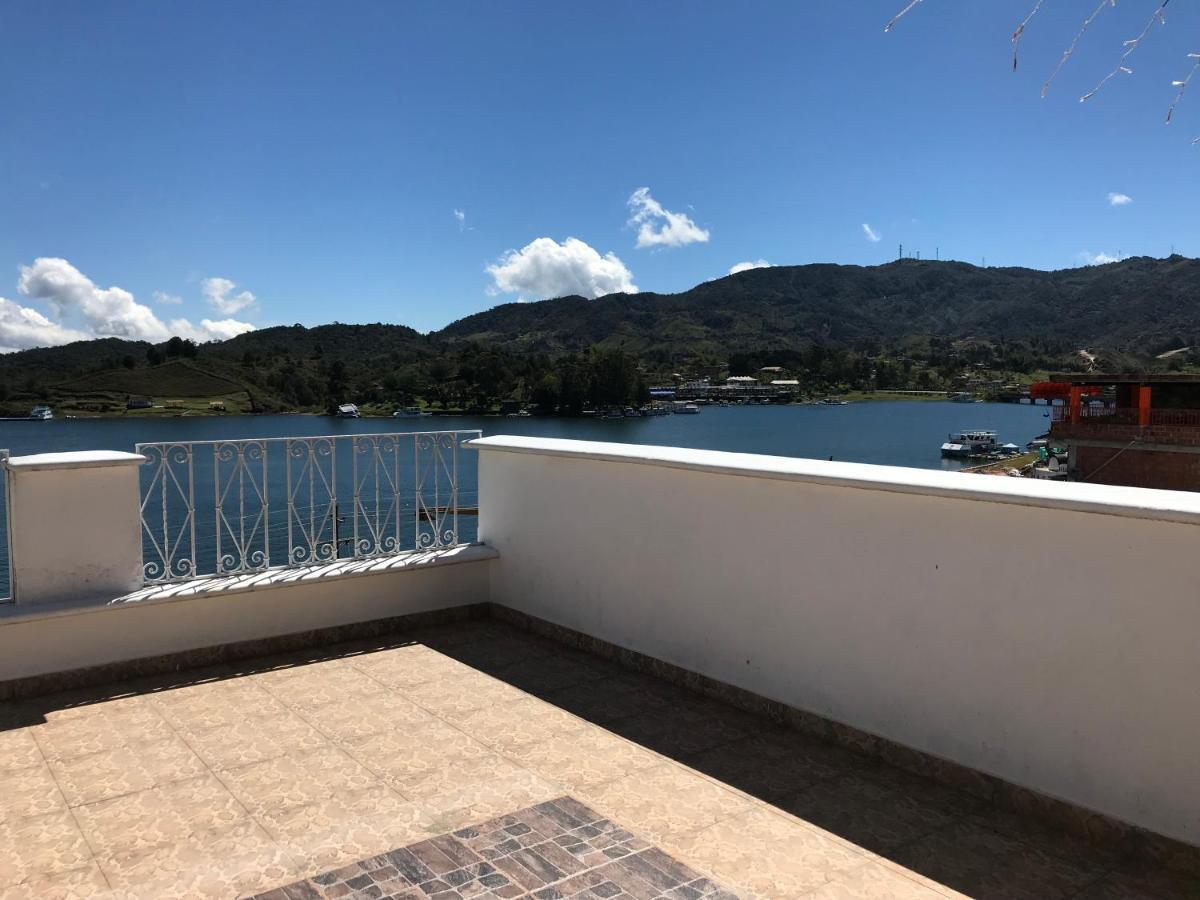 Hotel Bahia Guatapé Eksteriør bilde